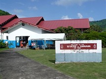 Chuuk International Airport, Weno, Mikronsie 