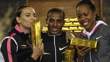 Sanya Richardsová (vpravo), Jelena Isinbajevová (vlevo) a Kenenisa Bekele