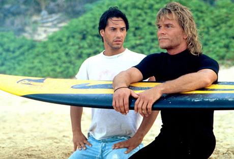 Patrick Swayze a Keanu Reeves (vlevo) ve filmu Bod zlomu (1991)