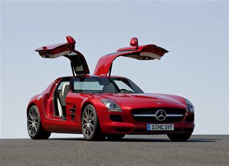 Mercedes SLS AMG Gullwing