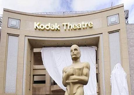 Boj o místa u losangeleské budovy Kodak Theatre zane 14. záí.