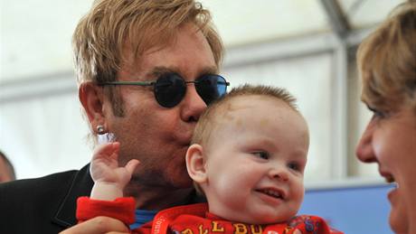 Elton John a David Furnish