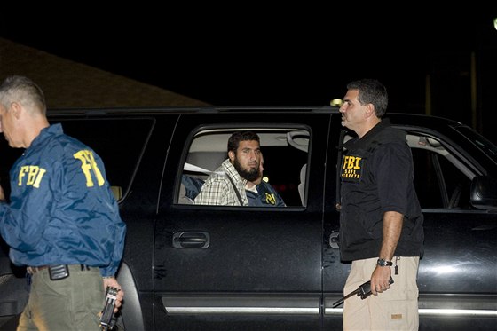 Snímek je ze záíjového zatýkání Zaziho