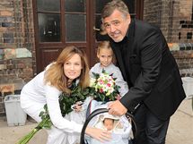 Klra Dolealov s rodinou odchz z porodnice