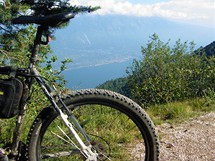 Lago di Garda nabz krsn cyklistick terny a jet lep vhledy.