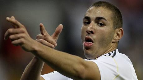 Real Madrid: útočník Karim Benzema se raduje z gólu Real Madrid: útočník Karim Benzema se raduje z gólu