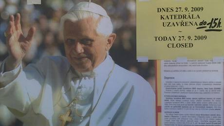 Kostely v centru Brna byly v dob me papee Benedikta XVI. na letiti v Tuanech zavené.