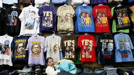 Heslo "Yes, we can" na trikách bhem Obamovy kampan