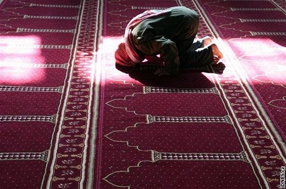 Muslimské centrum v Hradci králové by podle asociace slouilo jen pro hrstku vyznava islámu. Ilustraní foto