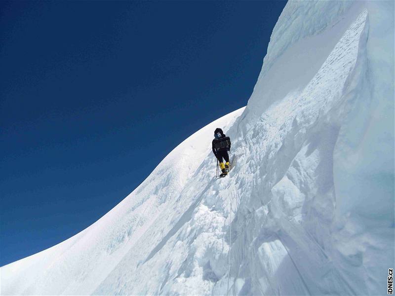 Výstup na Cho Oyu. Lupi pes serak pod C2