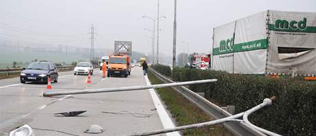  Tragick havrie kamionu a slovenskho osobnho automobilu na 190 km dlnice D1.