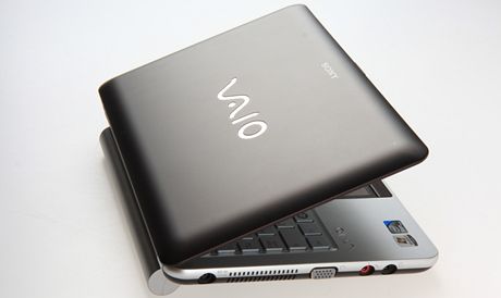 Sony Vaio W (VPC-W12S1E)