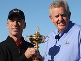 Ryder Cup 2010 - exhibice kapitn v Celtic Manor, Corey Pavin (vlevo) a Colin Montgomerie.