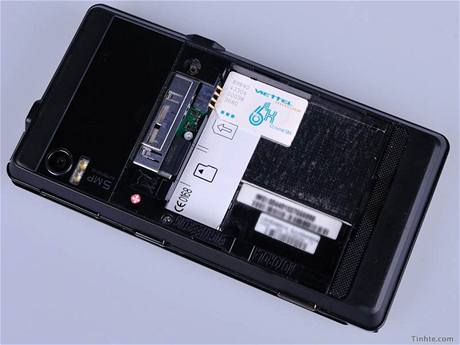 Motorola Droid ve verzi pro GSM/UMTS