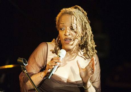 Cassandra Wilson (Praha, 31. 10. 2009)