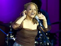 Cassandra Wilson (Praha, 31. 10. 2009)