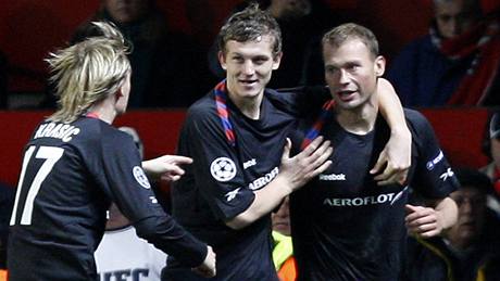 CSKA Moskva: Tomá Necid (uprosted), Vasilij Berezuckij a Milo Krasi