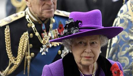 Britská královna Albta II. na Dni veterán 11. listopadu.