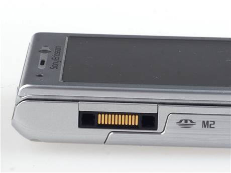 Sony Ericsson W995