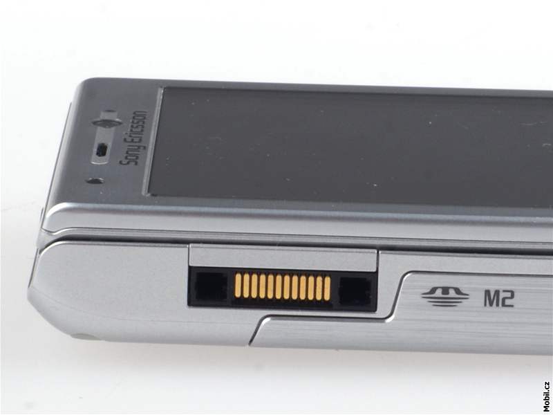 Sony Ericsson W995