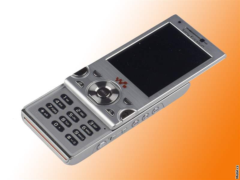 Sony Ericsson W995