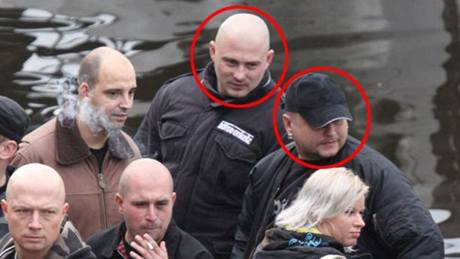 Martin Kuferský a Martin Hofman na palub výletního parníku pronajatého extrémisty