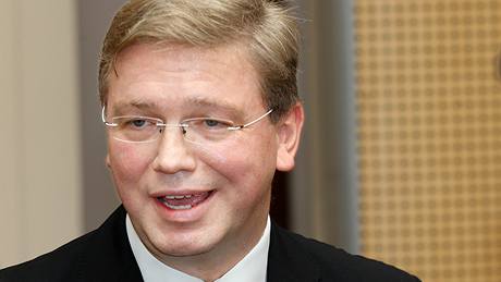 Ministr pro evropské záleitosti tefan Füle bude novým eurokomisaem.