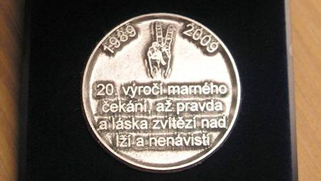 Pamtní medaile k 17. listopadu 2009