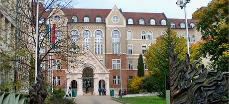 Univerzita v Pcsi pat k nejstarm v Evrop, byla zaloena v roce 1367.