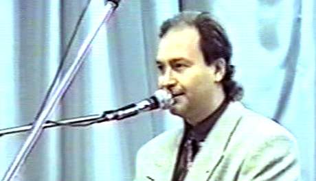 Michal David na Mrzkov zbavn akci v eskm Brod (21. ledna 1995)