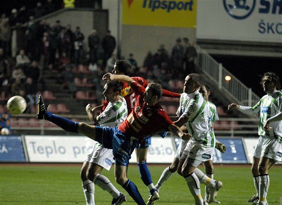 Ani vystupovaný tlak proti oslabené Plzni nepinesl hrám Bohemians Praha první podzimní body zvenku.