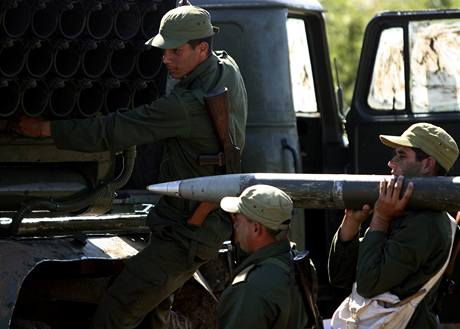 Vojensk manvry na Kub (30. 11. 2009)