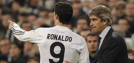 Cristiano Ronaldo a kou Realu Madrid Manuel Pellegrini