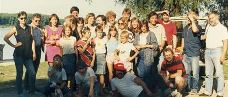 Petr Zeman na spolen fotografiie emigrant v Gny v srpnu 1988