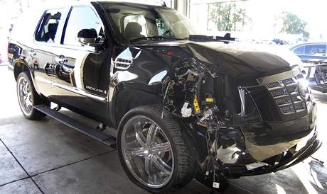 Cadillac Escalade Tigera Woodse po havrii.