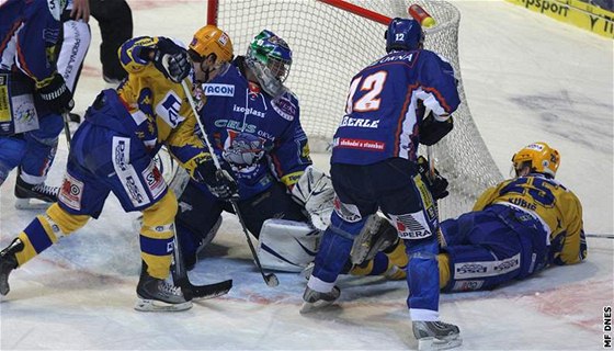 Zlín hostí v pedehrávce Kladno