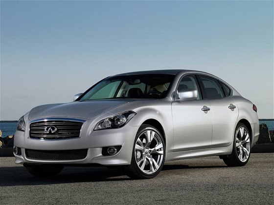 Infiniti M37 2010