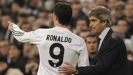 Cristiano Ronaldo a kou Realu Madrid Manuel Pellegrini