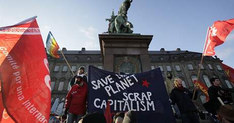 Manifestace za pijet nov emisn dohody v dnsk Kodani.