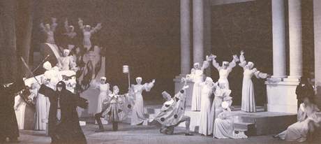 Svtov premira - v Brn roku 1938 je poprv uveden Prokofjevv balet Romeo a Julie
