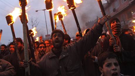 Demonstrace ke Dni lidských práv v indickém Kamíru