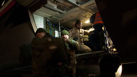 Mise eských vrtulníká v Afghánistánu zaíná