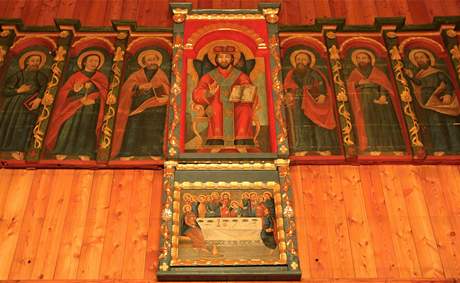Projekt restaurování ikon a ikonostasu devného kostelíka 