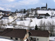 Rakusko, Hochficht. Schwarzenberg am Bhmerwald je nejbli vesnic od lyaskho arelu