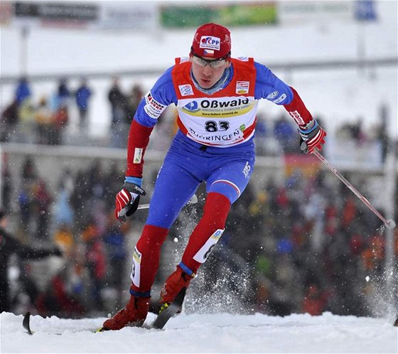Luká Bauer v kvalifikaci sprintu Tour de Ski v Oberhofu