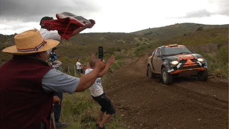 HVZDA TERENNÍCH RALLYE. Miroslav Zapletal vyhrává podniky po celé Evrop.