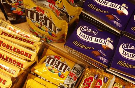 Firma Kraft vlastní mimo jiné britského výrobce cukrovinek Cadbury. V esku jí patí firma Opavia.