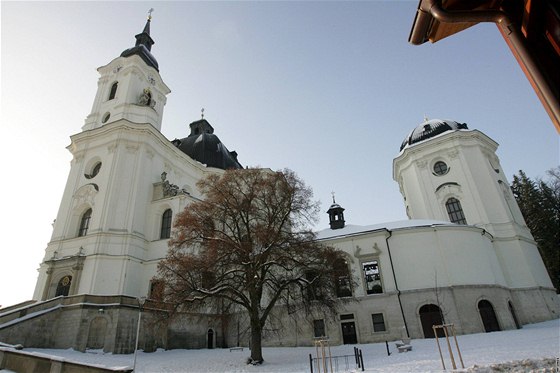 Ve Ktinách plánují postavit novou kapli, která by rozíila poutní chrám Jména Panny Marie .