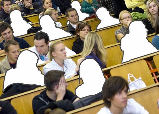 Studenti Právnické fakulty ZU v Plzni. Ilustraní foto.