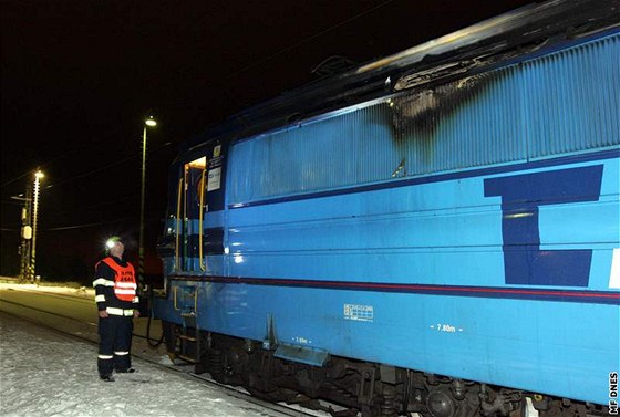 V Lázních Kynvart na Chebsku hoela pímo na nádraí lokomotiva. (15.1.2010)